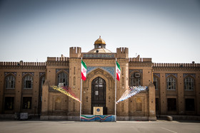 دبیرستان البرز از نمای پشت مدرسه